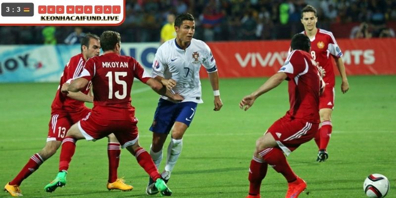 Định nghĩa và vị trí của WF trong bóng đá là gì